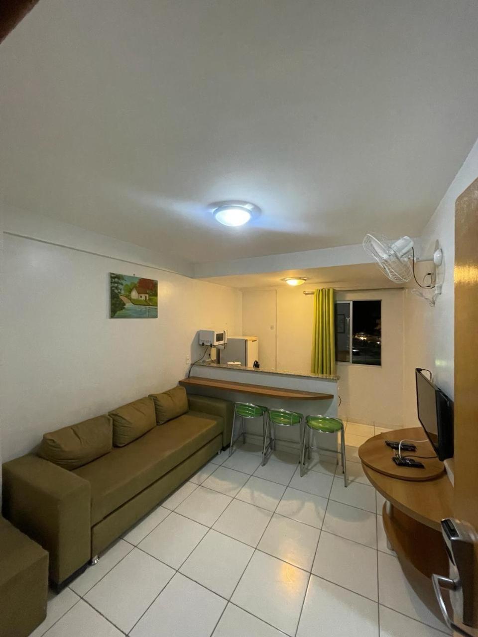 Flat Golden Dolphin Grand Hotel - Quarto E Sala Com Roupa De Cama E Banho - Piscinas 24H Caldas Novas Extérieur photo